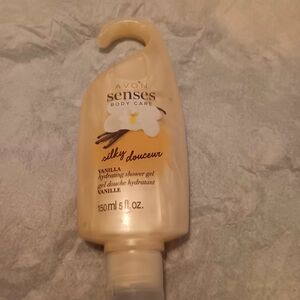 AVON Senses Hydrating Silky Shower Gel Vanilla 5fl Oz, Retired Discontinued Item